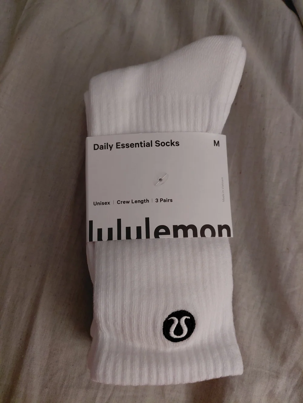lululemon athletica Daily Essential Crew Socks - White with Black Logo